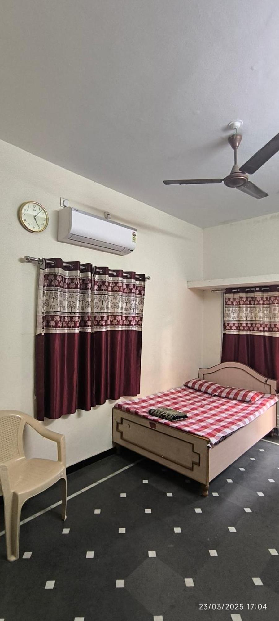Samarth Sawali Guest House, Vidhyanagar Akkalkot Akalkot ภายนอก รูปภาพ